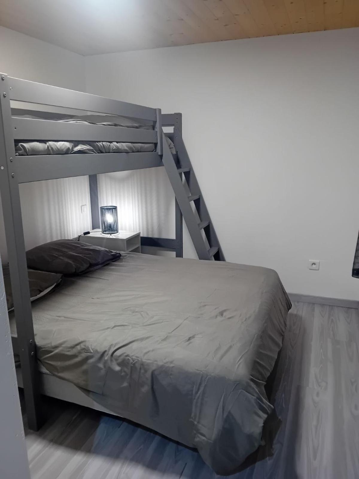 Paquito, Mini Maison 1 Chambre Avec Terrasse Et Parking Ax-les-Thermes Buitenkant foto